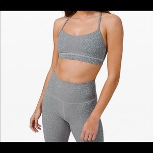 Lululemon city camo silver drop